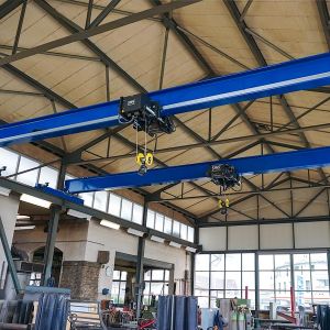 �ۿ������S�ͼ��b����\�����O��  lifting equipents for port,shipyard,container ha ...